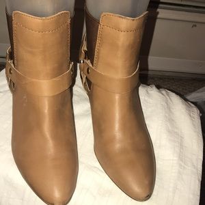 ERAM  cowboy ankle bootsSize9